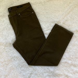 Banana Republic Men’s Traveler slim fit pants